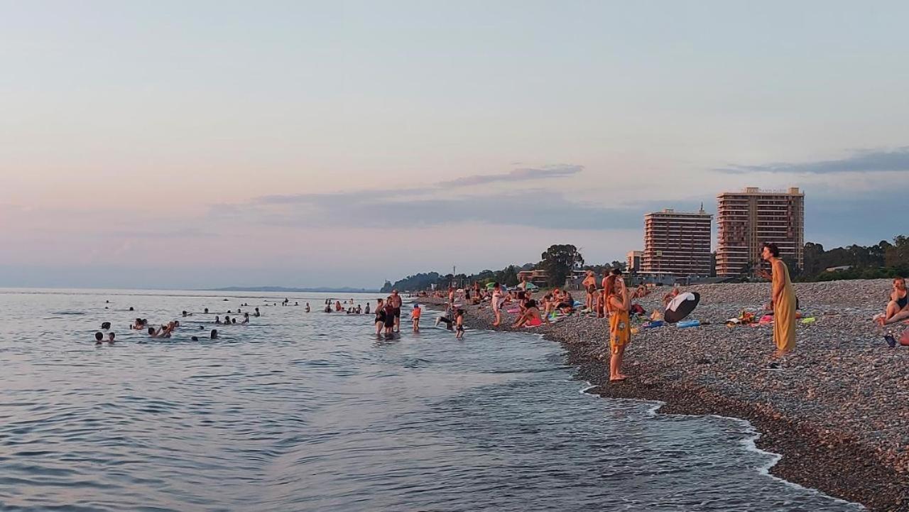 Апартаменты Comple Del Mar Батуми Экстерьер фото